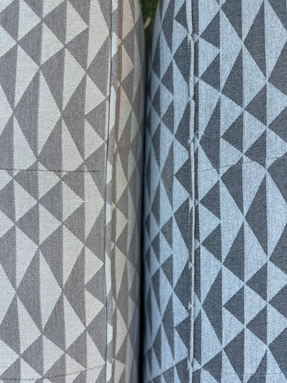 Luxe Linen-Like Inflatable Pool Lounge-Charcoal Abstract